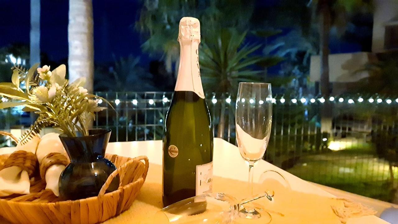 Garden Suite Beach & Relax Sitio de Calahonda Exterior photo