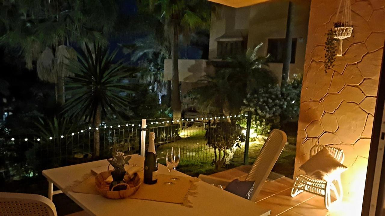 Garden Suite Beach & Relax Sitio de Calahonda Exterior photo